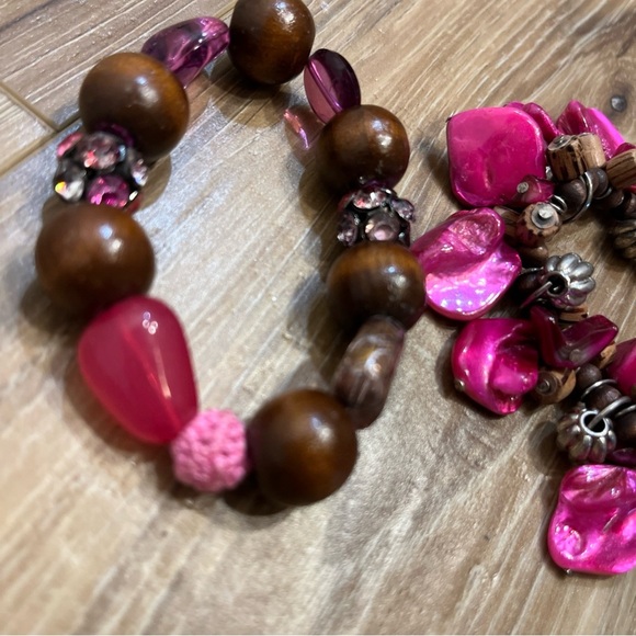 Womens Bracelet Stretch Wooden Beads, Purple Shells, Silver Accents Lot Of 2 - Picture 3 of 6